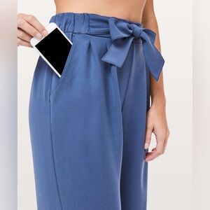 Lululemon Sz. 4 Noir Pant Woven Gatsby Blue High Rise Wide Leg Tie Waist W5BIPS